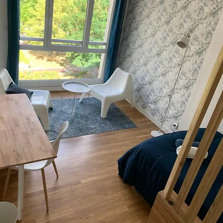 Cosy, Proche Paris, Parking Gratuit * Pontoise